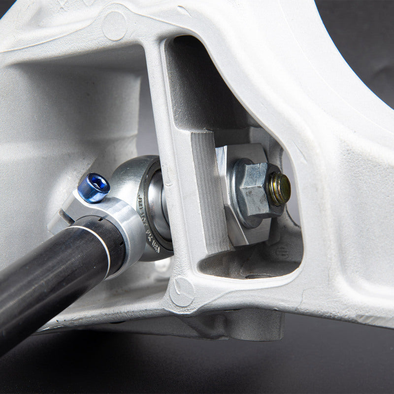 SPL Parts Rear Toe Arms with Eccentric Lockouts for Porsche 996 / 997